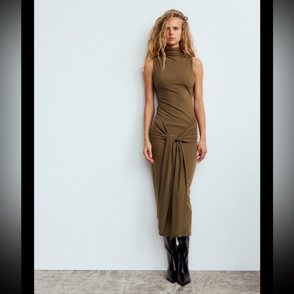 ZARA - NEW WITH TAGS Midi Dress with Tied Knot